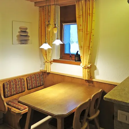 Apartamento Haus Quelle-2 By Interhome Saas-Grund